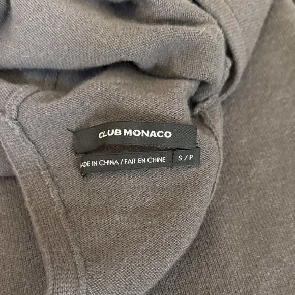 Club Monaco Cashmere Racerback sleeveless turtleneck - Picture 3 of 3